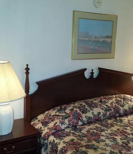Motel Olde Court